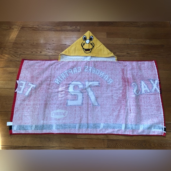 Rare Texas Rangers Child’s Hooded Towel - Picture 3 of 7